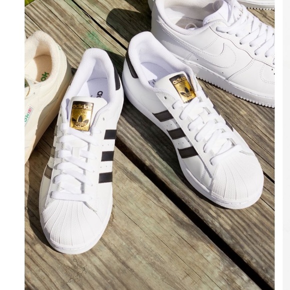 adidas Shoes - Adidas Superstar women's 6/ men's 4.5